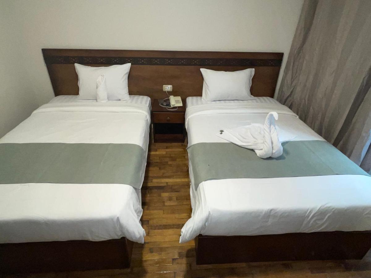 Miramar Evergreen Hotel カイロ エクステリア 写真